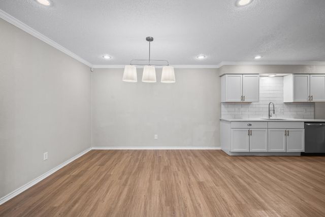 2302 Slide Road, 35, Lubbock, TX 79407