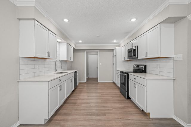 2302 Slide Road, 35, Lubbock, TX 79407