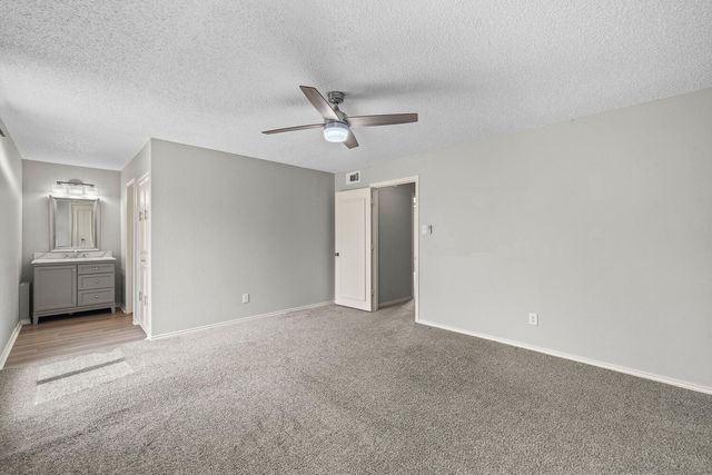 2302 Slide Road, 35, Lubbock, TX 79407