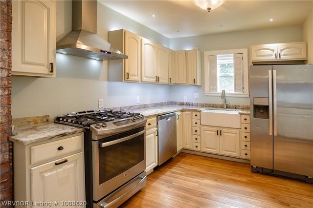 2305 S L Street, Fort Smith, AR 72901