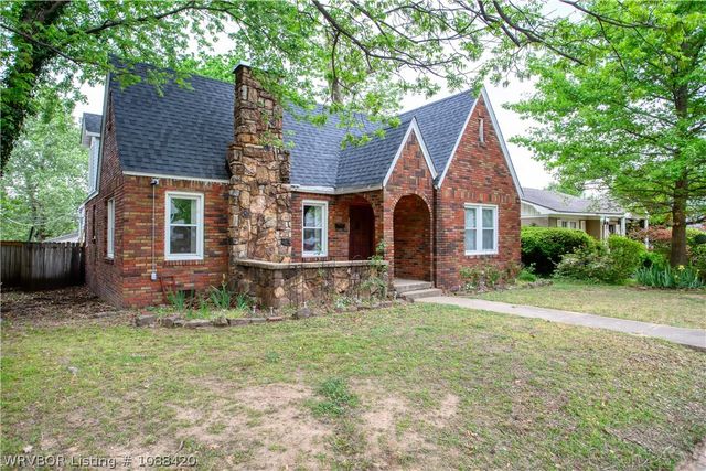 2305 S L Street, Fort Smith, AR 72901