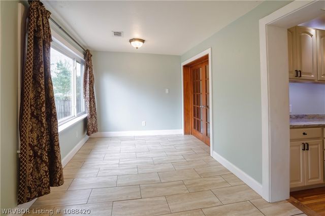 2305 S L Street, Fort Smith, AR 72901