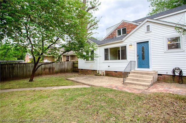 2305 S L Street, Fort Smith, AR 72901