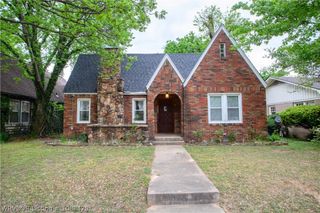 2305 S L Street, Fort Smith, AR 72901