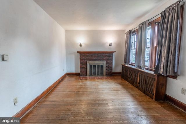 327 NORWAY ST, York, PA 17403