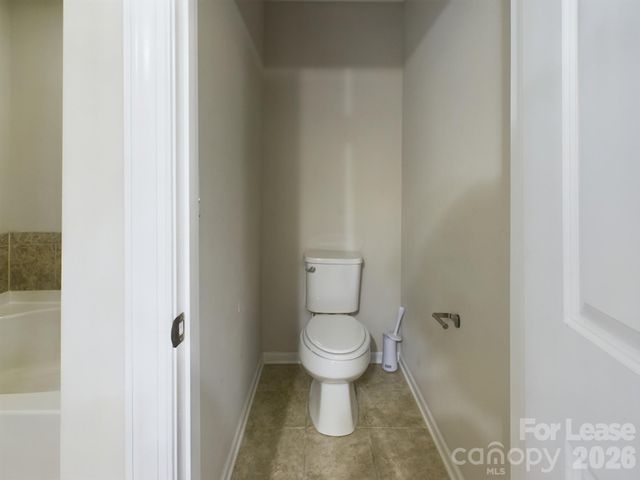 6624 Berewick Commons Parkway, Charlotte, NC 28278