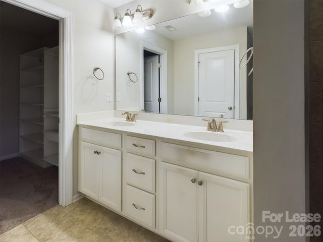 6624 Berewick Commons Parkway, Charlotte, NC 28278