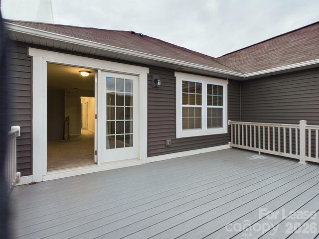 6624 Berewick Commons Parkway, Charlotte, NC 28278