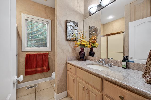 14 Alhaja Lane, Hot Springs Village, AR 71909