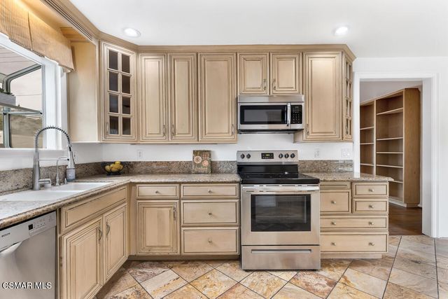 3625 Calle Quebracho, Thousand Oaks, CA 91360