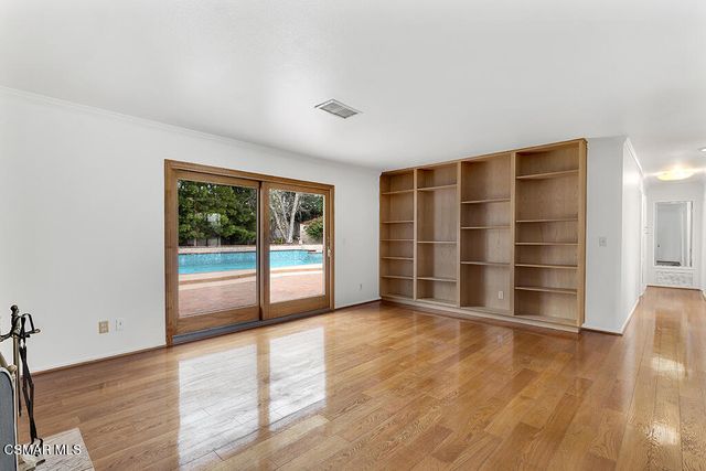 3625 Calle Quebracho, Thousand Oaks, CA 91360