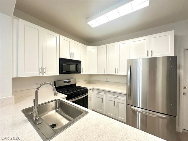 1000 Nevada Sky Street, Las Vegas, NV 89128