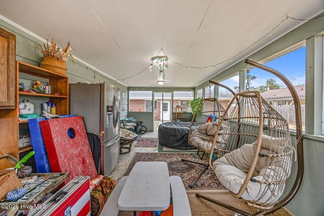 402 Jarman Street, Jacksonville, NC 28540