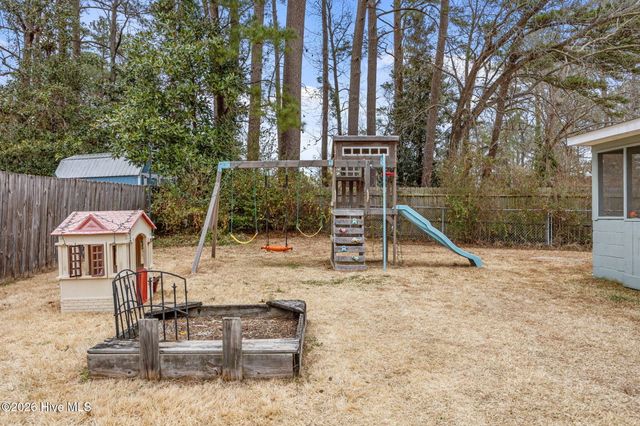 402 Jarman Street, Jacksonville, NC 28540