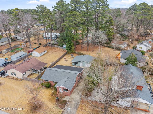 402 Jarman Street, Jacksonville, NC 28540