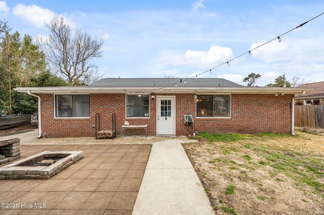 402 Jarman Street, Jacksonville, NC 28540