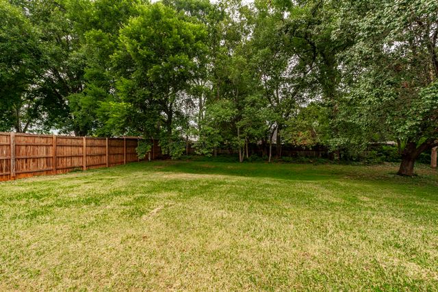 2514 Wellington Pl, Murfreesboro, TN 37128