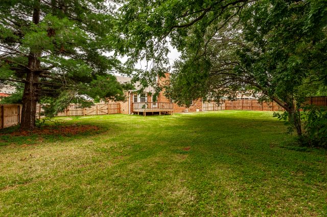 2514 Wellington Pl, Murfreesboro, TN 37128