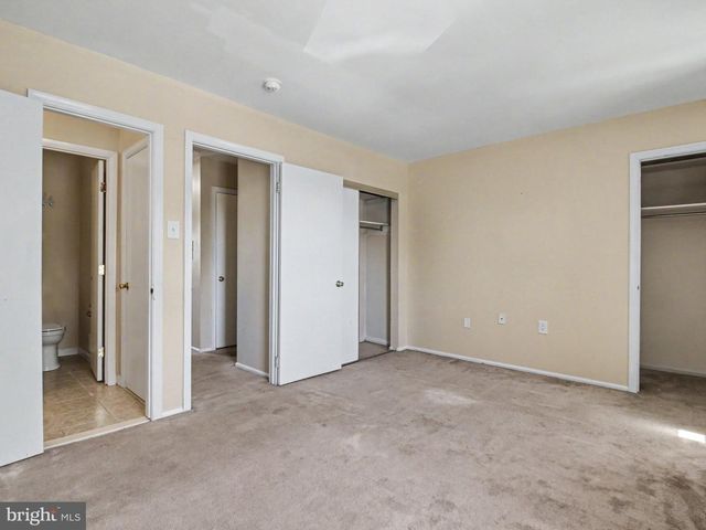 17918 HICKORY LN, Hagerstown, MD 21740