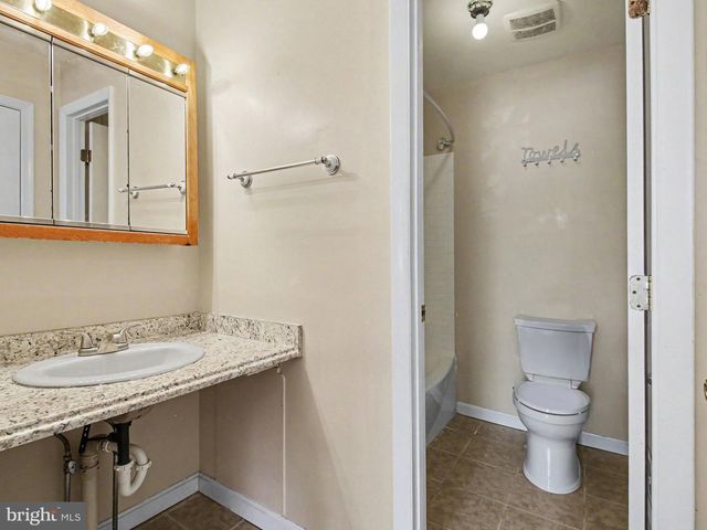 17918 HICKORY LN, Hagerstown, MD 21740