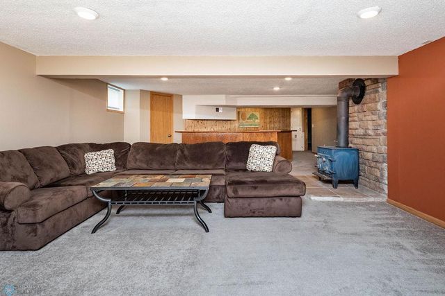 105 5th Avenue W, West Fargo, ND 58078