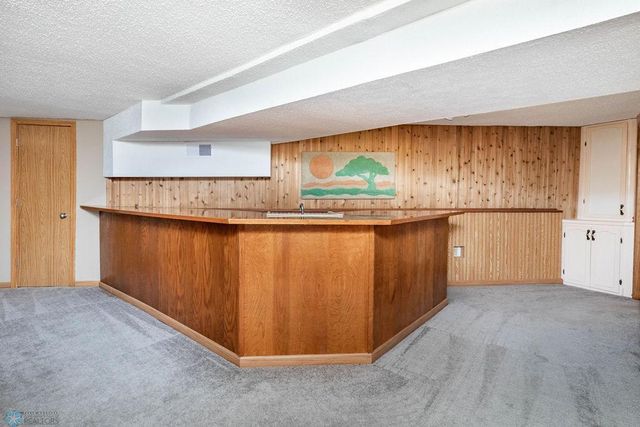 105 5th Avenue W, West Fargo, ND 58078