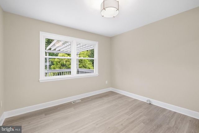 1492 HARWELL AVE, Crofton, MD 21114