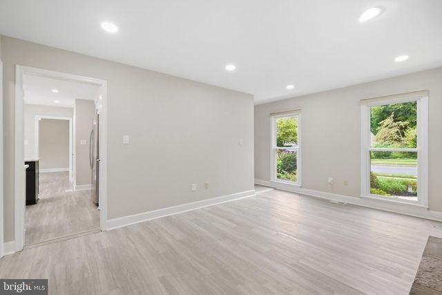1492 HARWELL AVE, Crofton, MD 21114