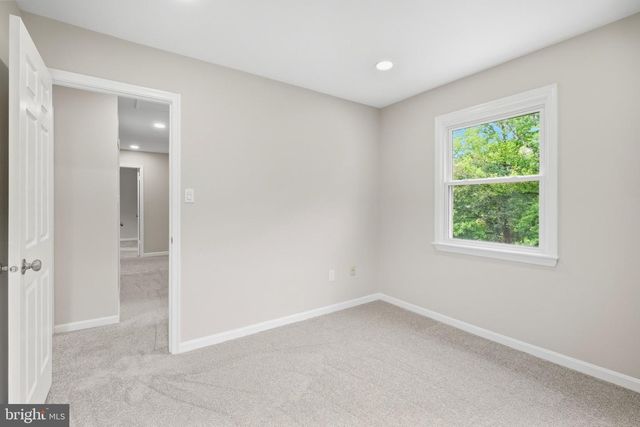 1492 HARWELL AVE, Crofton, MD 21114