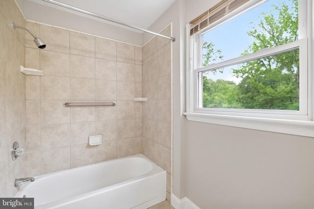 1492 HARWELL AVE, Crofton, MD 21114