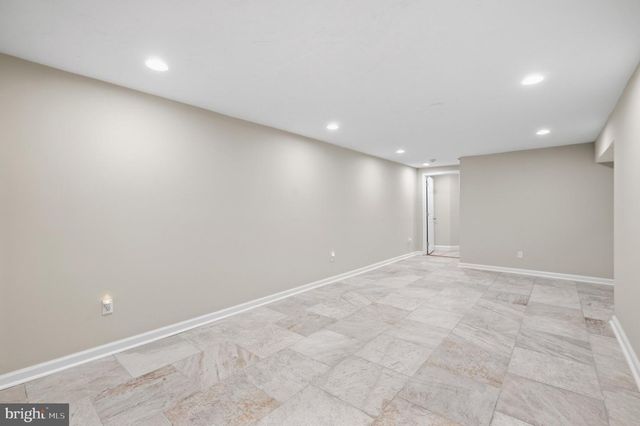 1492 HARWELL AVE, Crofton, MD 21114
