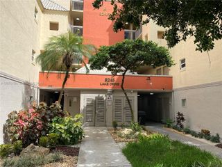 8245 Lake Drive 101, Doral, FL 33166