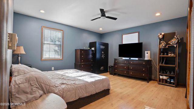 19 Cherry Street, Little Egg Harbor, NJ 08087