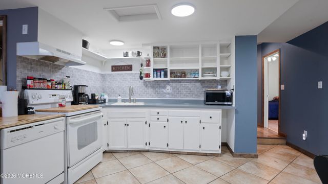 19 Cherry Street, Little Egg Harbor, NJ 08087