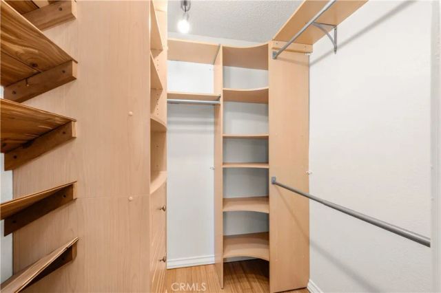 1919 E Beverly 205, Long Beach, CA 90802