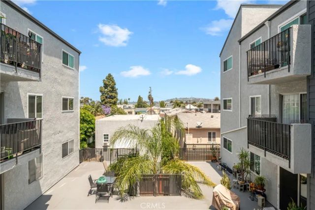 1919 E Beverly 205, Long Beach, CA 90802