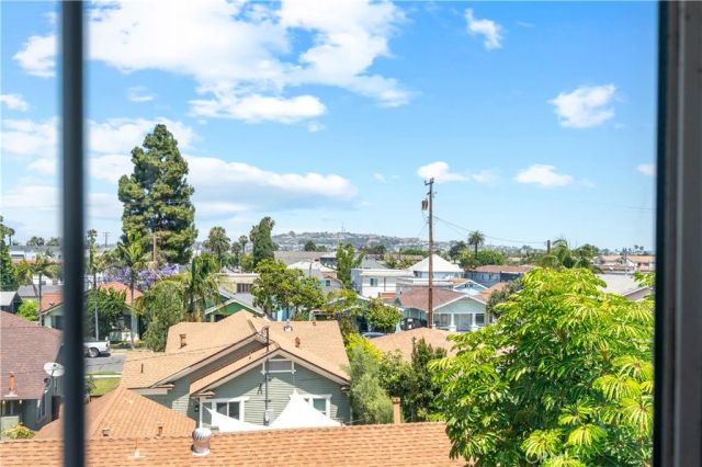 1919 E Beverly 205, Long Beach, CA 90802