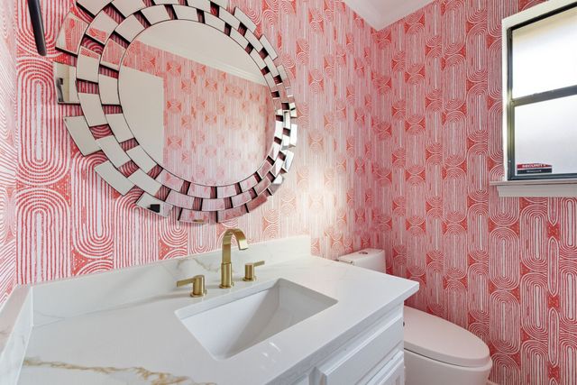 18516 Featherwood Drive, Dallas, TX 75252