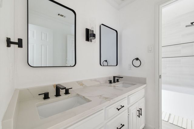 18516 Featherwood Drive, Dallas, TX 75252