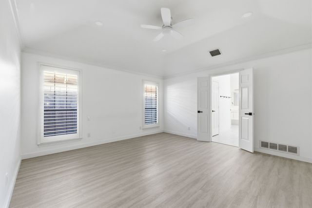 18516 Featherwood Drive, Dallas, TX 75252