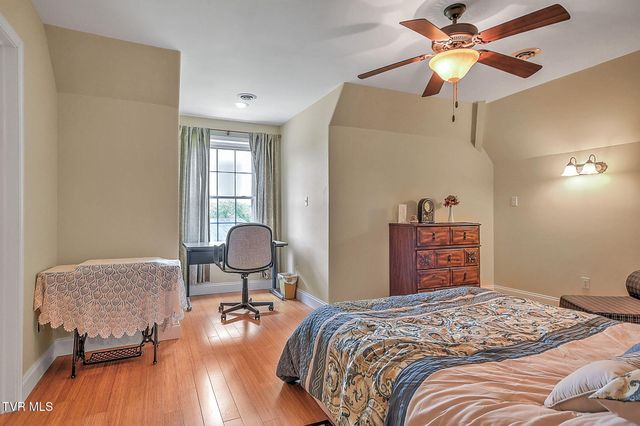 23047 Lone Eagle Drive, Bristol, VA 24202