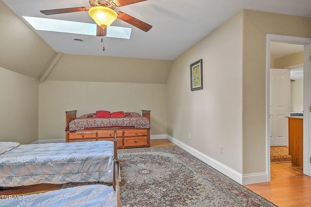 23047 Lone Eagle Drive, Bristol, VA 24202