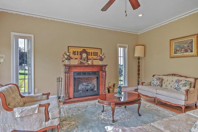 23047 Lone Eagle Drive, Bristol, VA 24202