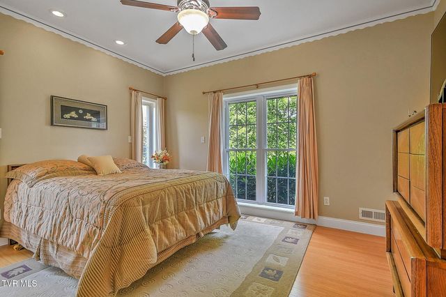 23047 Lone Eagle Drive, Bristol, VA 24202