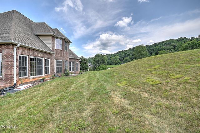 23047 Lone Eagle Drive, Bristol, VA 24202
