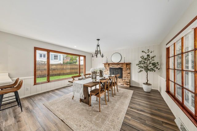 735 E Wabash AVENUE, Waukesha, WI 53186