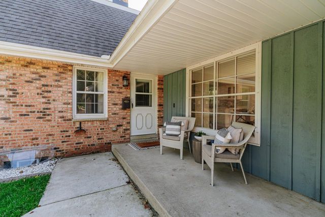 735 E Wabash AVENUE, Waukesha, WI 53186