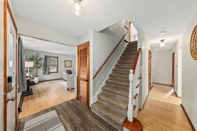 735 E Wabash AVENUE, Waukesha, WI 53186