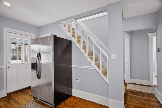 613 Doolittle Ave, Carnegie, PA 15106