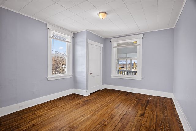 613 Doolittle Ave, Carnegie, PA 15106